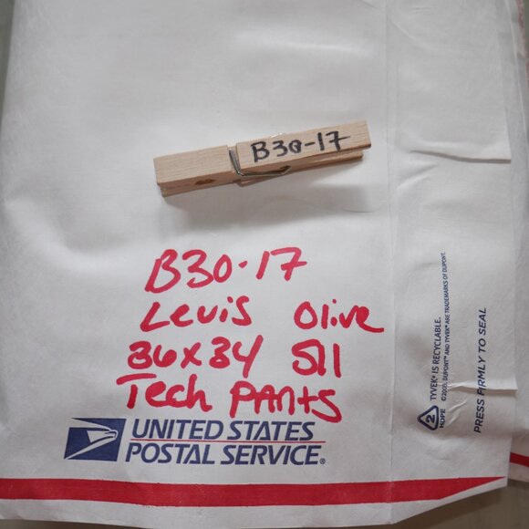 Levi's 511 Men's Size 36x34 Slim Fit Tech Pants Performance Stretch Olive Green - Picture 15 of 15